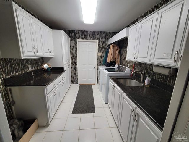 3407 Applegate St, Pensacola, FL 32514