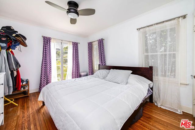 330 N Gower Street, Los Angeles, CA 90004