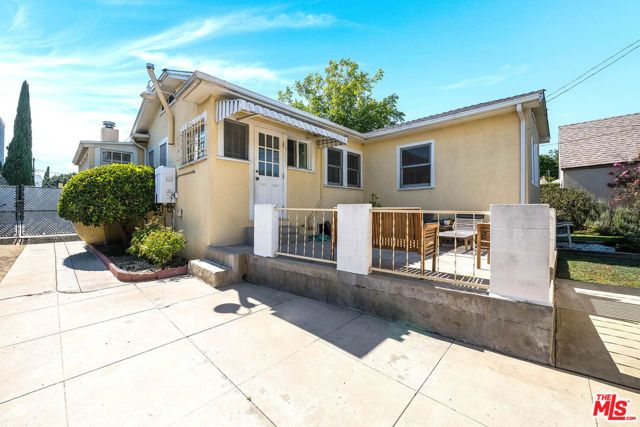 330 N Gower Street, Los Angeles, CA 90004
