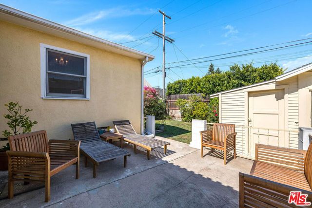 330 N Gower Street, Los Angeles, CA 90004