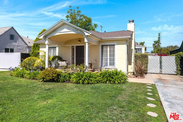 330 N Gower Street, Los Angeles, CA 90004