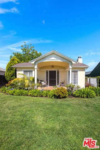 330 N Gower Street, Los Angeles, CA 90004