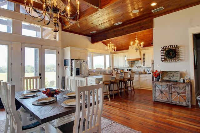 516 County Road 521, Headland, AL 36345