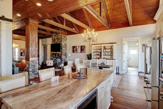 516 County Road 521, Headland, AL 36345