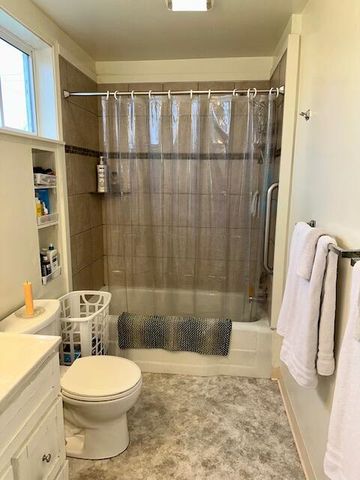 2036 Albee Street, Eureka, CA 95501