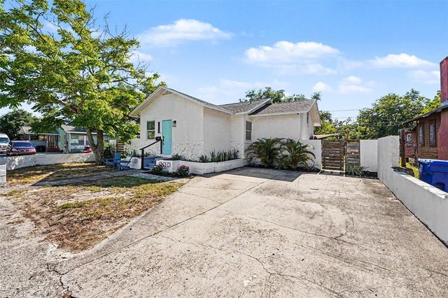 1655 PRESTON ST S, St Petersburg, FL 33712