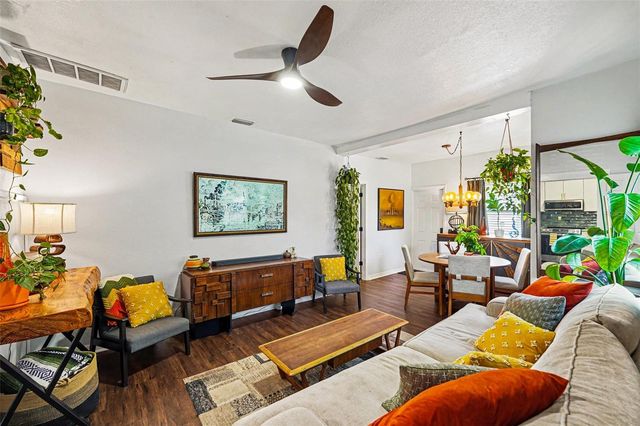 1655 PRESTON ST S, St Petersburg, FL 33712