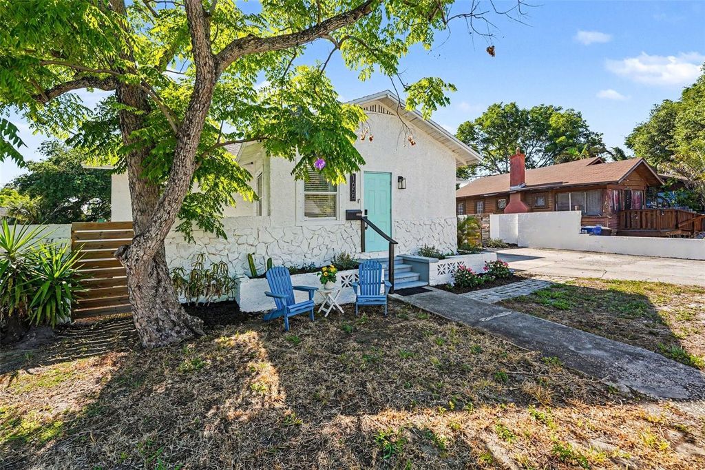 1655 PRESTON ST S, St Petersburg, FL 33712