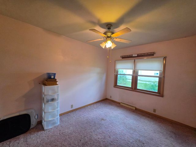 405 1st Avenue, Frederika, IA 50631