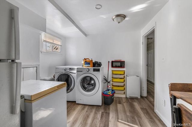 22 Hudson Place, Hempstead, NY 11550