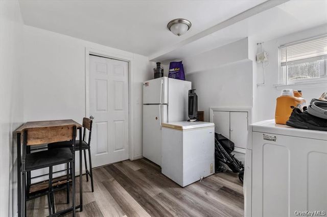 22 Hudson Place, Hempstead, NY 11550