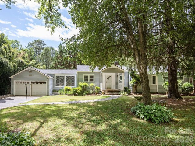 79 Edgewood Drive, Arden, NC 28704
