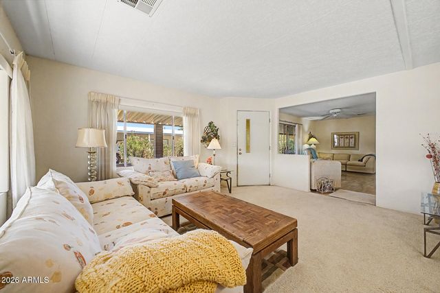 25427 S ILLINOIS Avenue, Sun Lakes, AZ 85248