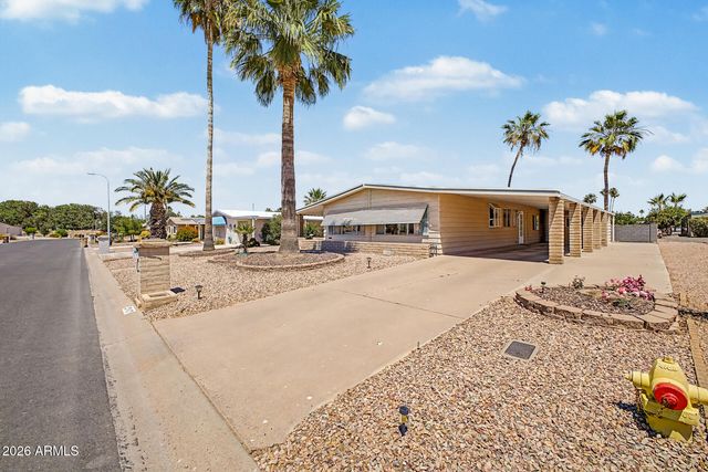 25427 S ILLINOIS Avenue, Sun Lakes, AZ 85248