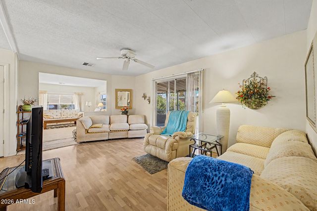25427 S ILLINOIS Avenue, Sun Lakes, AZ 85248