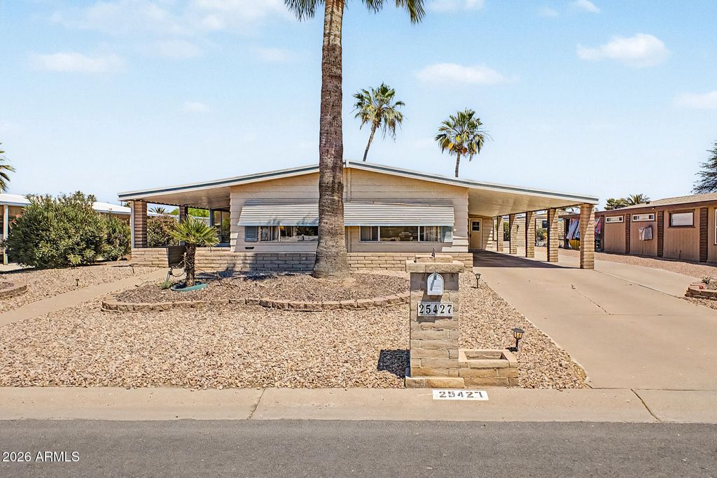 25427 S ILLINOIS Avenue, Sun Lakes, AZ 85248