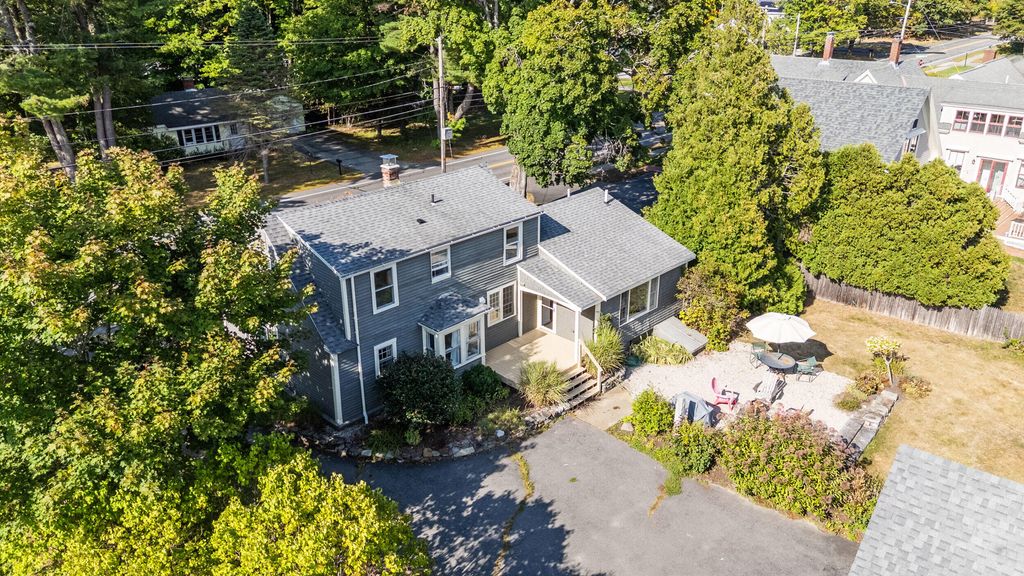 284 W Main Street, Yarmouth, ME 04096 — photo 2