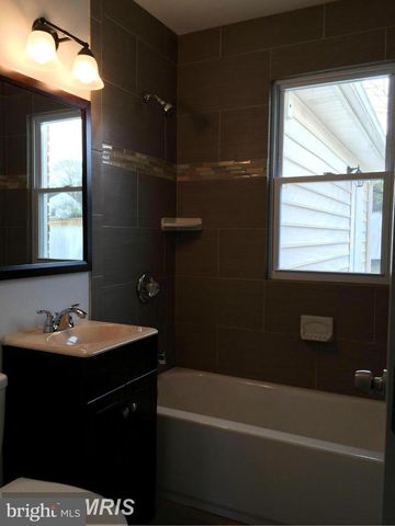 7203 TYLER AVE, Falls Church, VA 22042