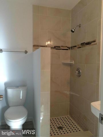 7203 TYLER AVE, Falls Church, VA 22042