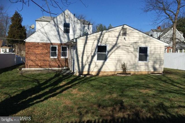 7203 TYLER AVE, Falls Church, VA 22042