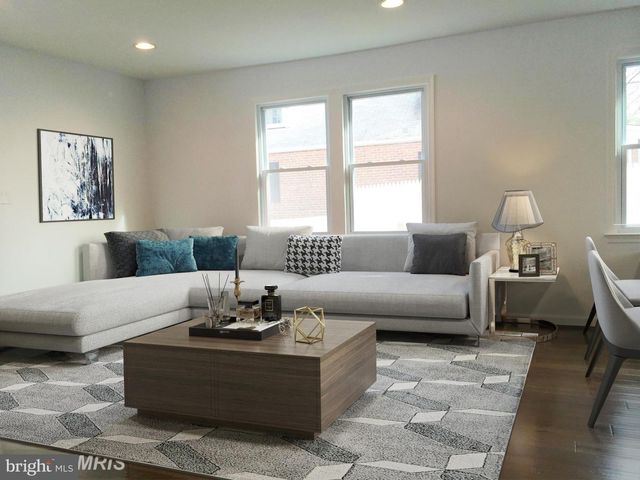 7203 TYLER AVE, Falls Church, VA 22042