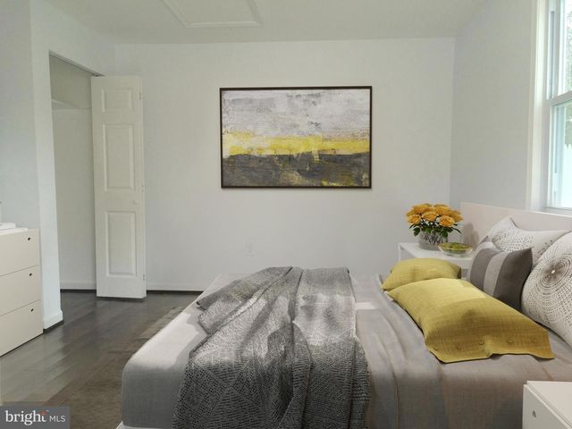 7203 TYLER AVE, Falls Church, VA 22042