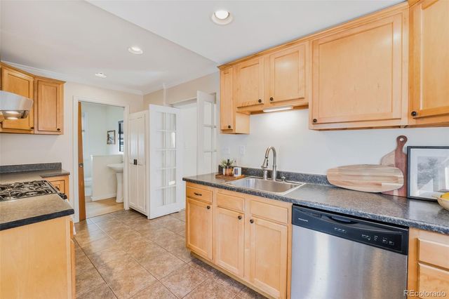 1671 S Grant Street, Denver, CO 80210