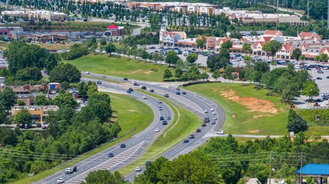 21 Berryville Drive, Dawsonville, GA 30534