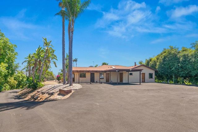 14038 San Pasqual Valley Road, Escondido, CA 92027