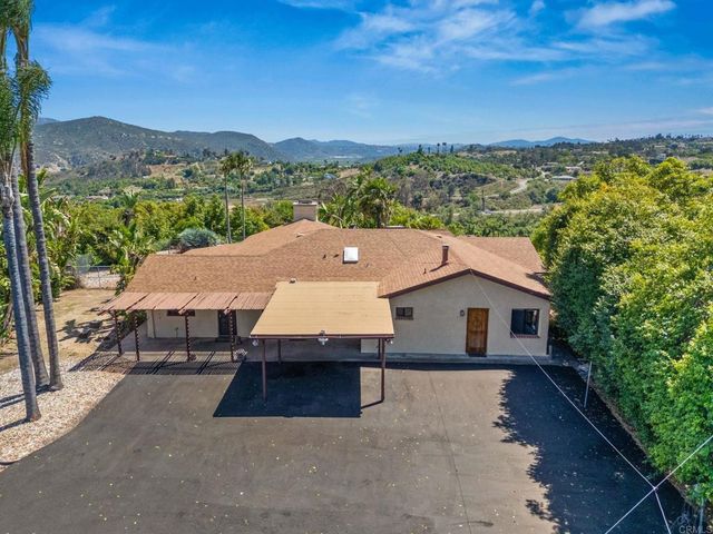14038 San Pasqual Valley Road, Escondido, CA 92027