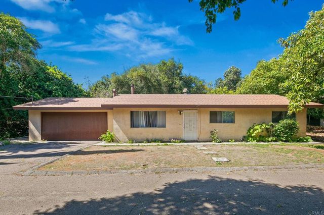 14038 San Pasqual Valley Road, Escondido, CA 92027