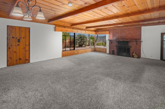 14038 San Pasqual Valley Road, Escondido, CA 92027
