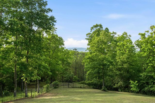 140 W. Hawkview Place, Royal, AR 71968