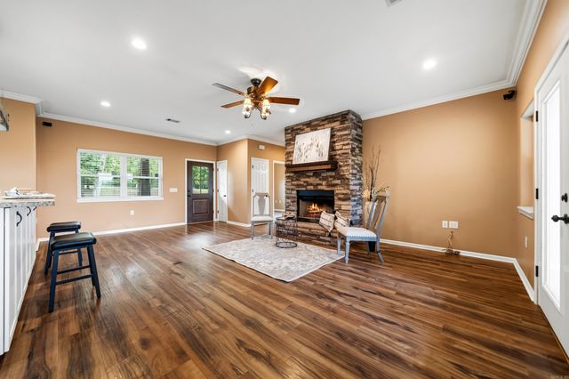 140 W. Hawkview Place, Royal, AR 71968