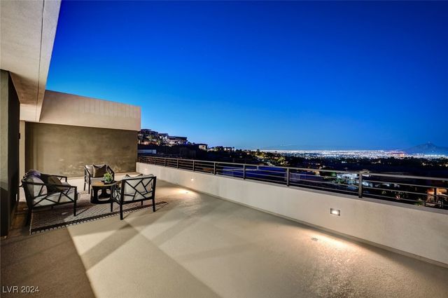 1458 Dragon Stone Place, Henderson, NV 89012