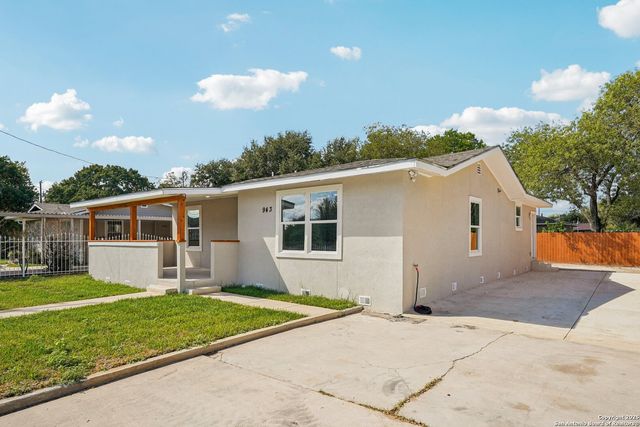943 San Eduardo, San Antonio, TX 78237