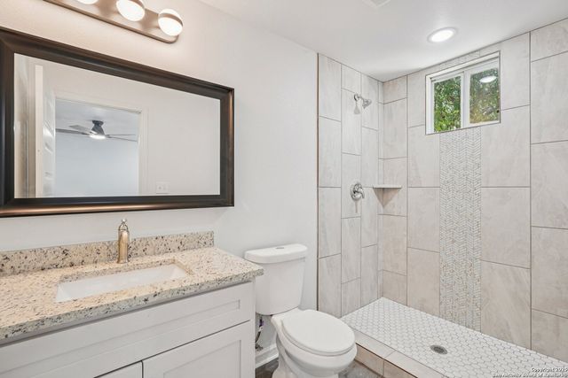 943 San Eduardo, San Antonio, TX 78237