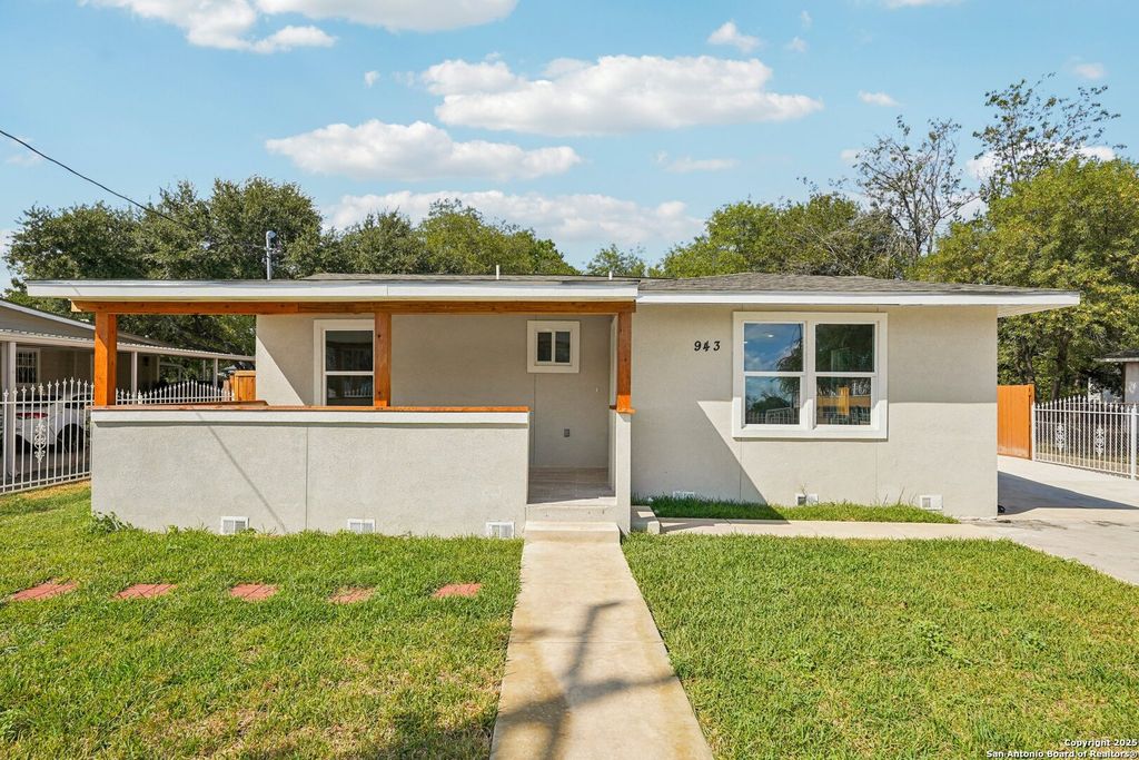 943 San Eduardo, San Antonio, TX 78237