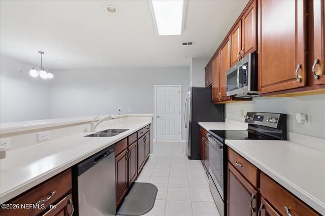 13364 BEACH Boulevard 624, Jacksonville, FL 32224