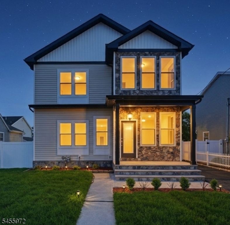 588 Maple Ave, Saddle Brook Twp., NJ 07663 — exterior