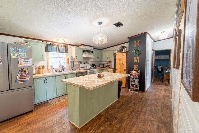 137 Reid Rd, Rose Bud, AR 72137