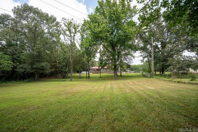 137 Reid Rd, Rose Bud, AR 72137