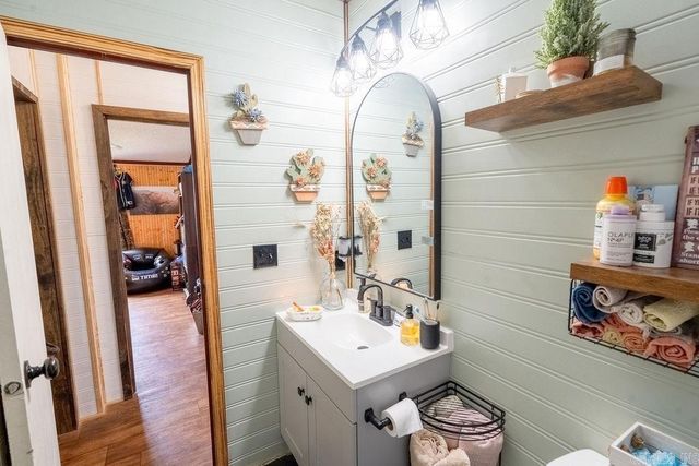 137 Reid Rd, Rose Bud, AR 72137