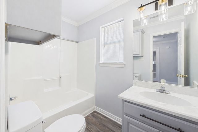 17778 Country Club Dr., Kemp, TX 75143