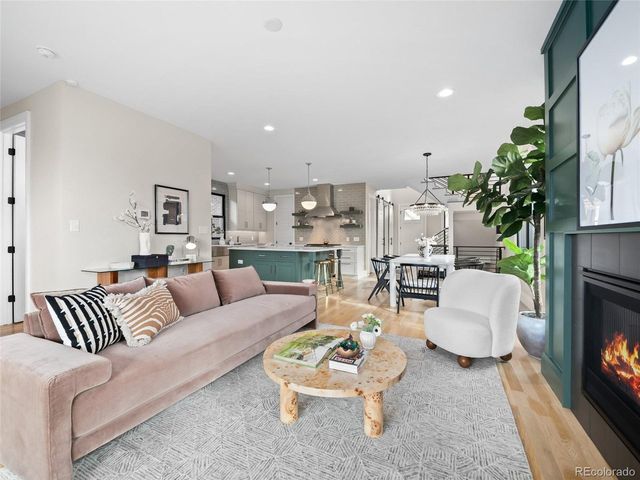 435 N Washington St, Denver, CO 80203