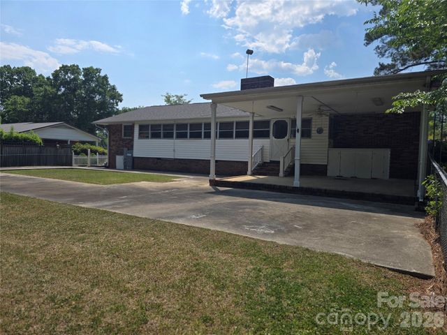 620 Mcdowell Drive, Chester, SC 29706