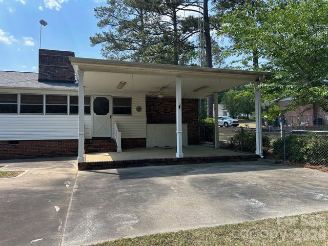 620 Mcdowell Drive, Chester, SC 29706