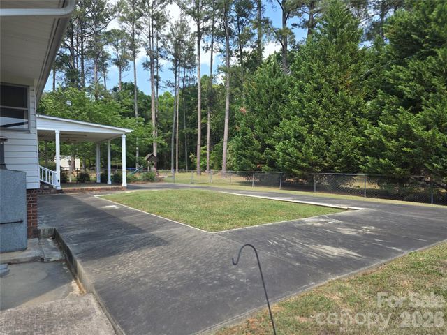 620 Mcdowell Drive, Chester, SC 29706