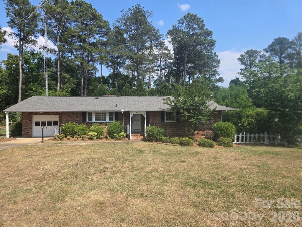 620 Mcdowell Drive, Chester, SC 29706