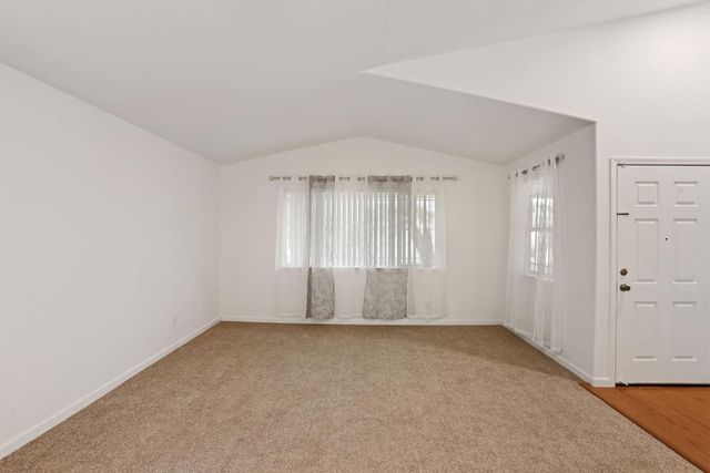 5032 Moorcroft Cir, Stockton, CA 95206